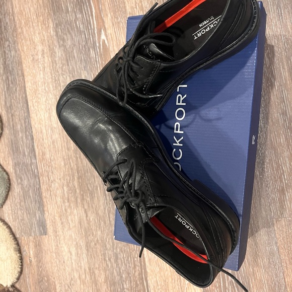 Rockport Black Leather Oxfords
